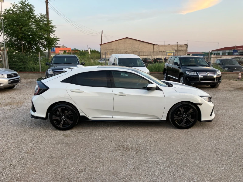 Honda Civic 1.5 V-TEC Turbo, снимка 10 - Автомобили и джипове - 50700042