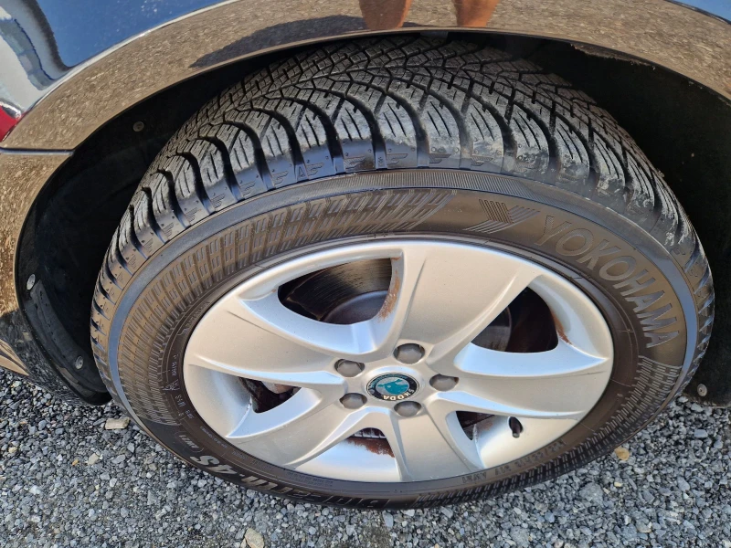 Skoda Octavia 1.6i 102ps GPL ITALIA, снимка 10 - Автомобили и джипове - 51295100