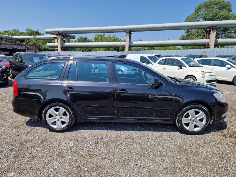 Skoda Octavia 1.6i 102ps GPL ITALIA, снимка 8 - Автомобили и джипове - 51295100