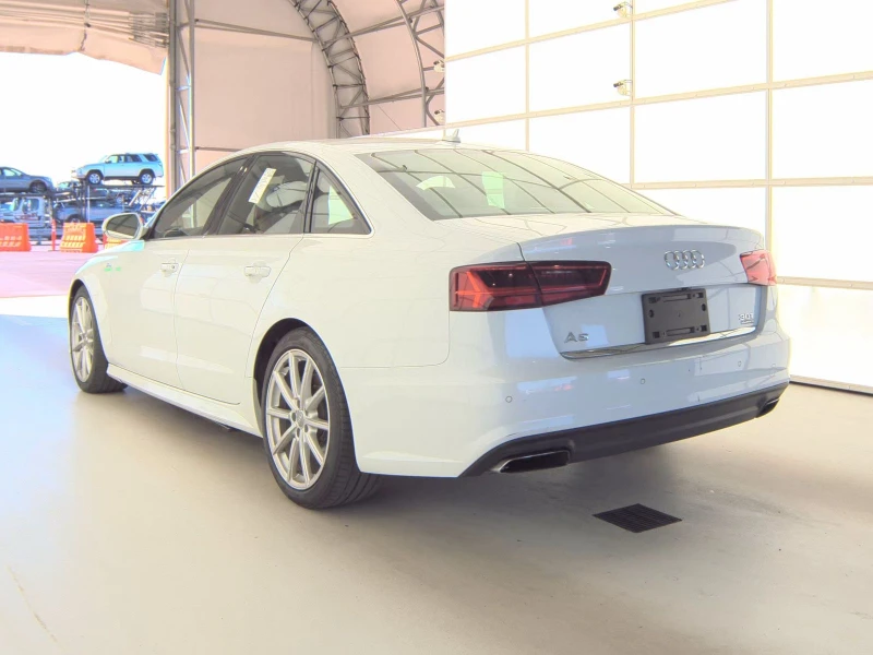 Audi A6 3.0T* MATRIX* ДИСТРОНИК* ХЕДЪП* МАСАЖ* 360КАМЕРА* , снимка 4 - Автомобили и джипове - 52835555