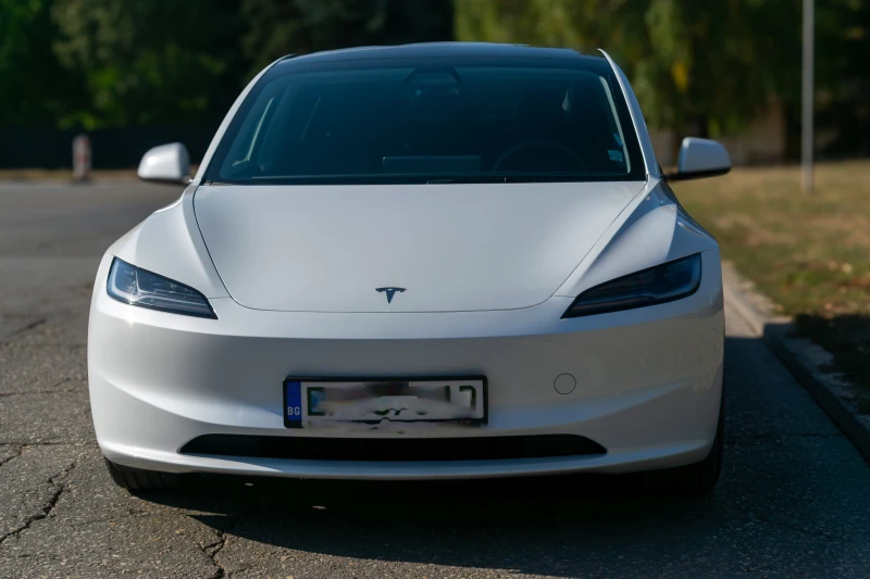 Tesla Model 3 Long Range AWD Premium, снимка 2 - Автомобили и джипове - 52255114