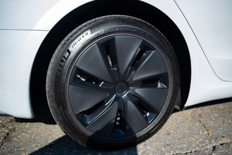 Tesla Model 3 Long Range AWD Premium, снимка 7 - Автомобили и джипове - 52255114