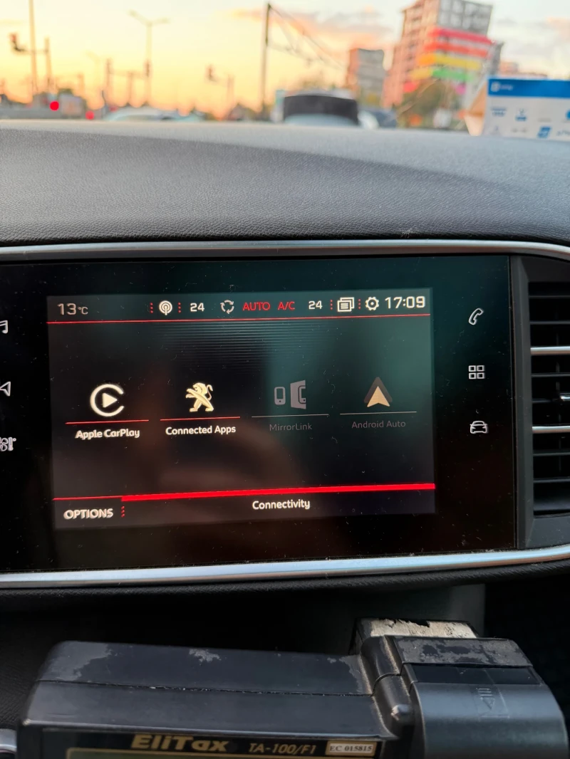 Peugeot 308 1.5 HDI с проблем, снимка 9 - Автомобили и джипове - 52735969