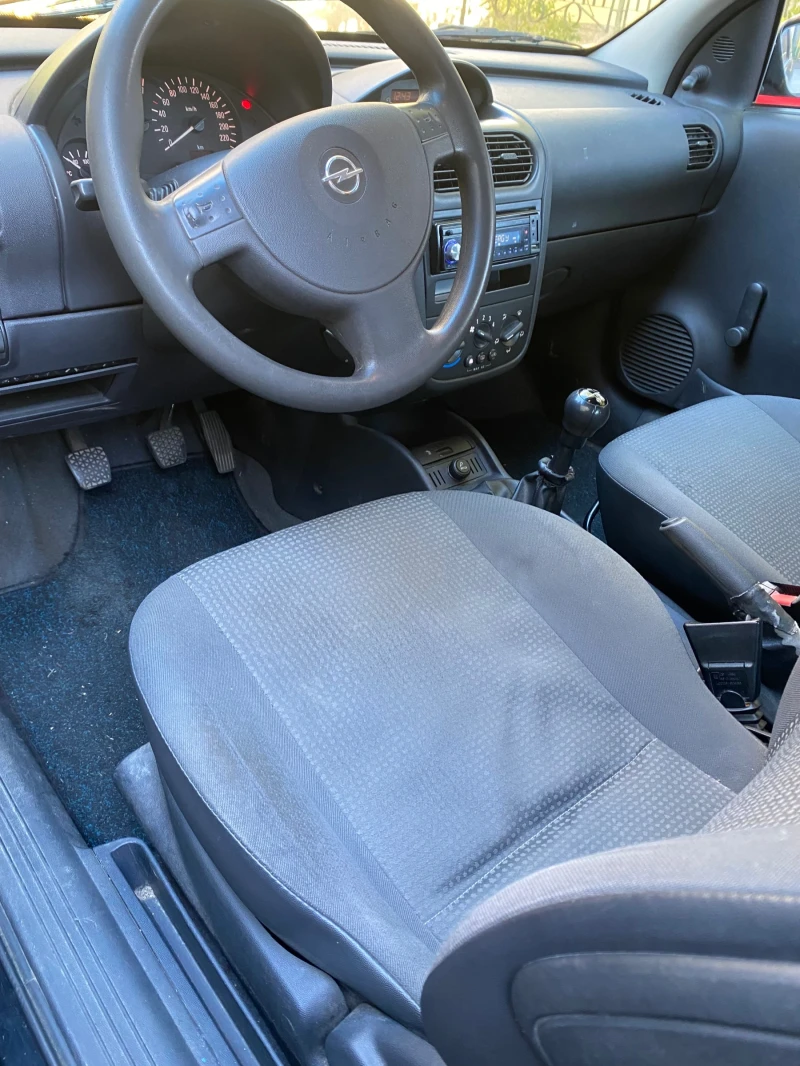 Opel Corsa 1.0 Климатик, снимка 11 - Автомобили и джипове - 52244195