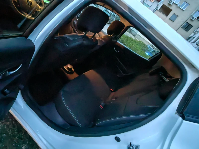 Renault Clio N1, снимка 14 - Автомобили и джипове - 52349168