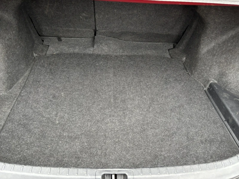 Toyota Corolla 1.6 132 hp LUNA, снимка 15 - Автомобили и джипове - 52489290