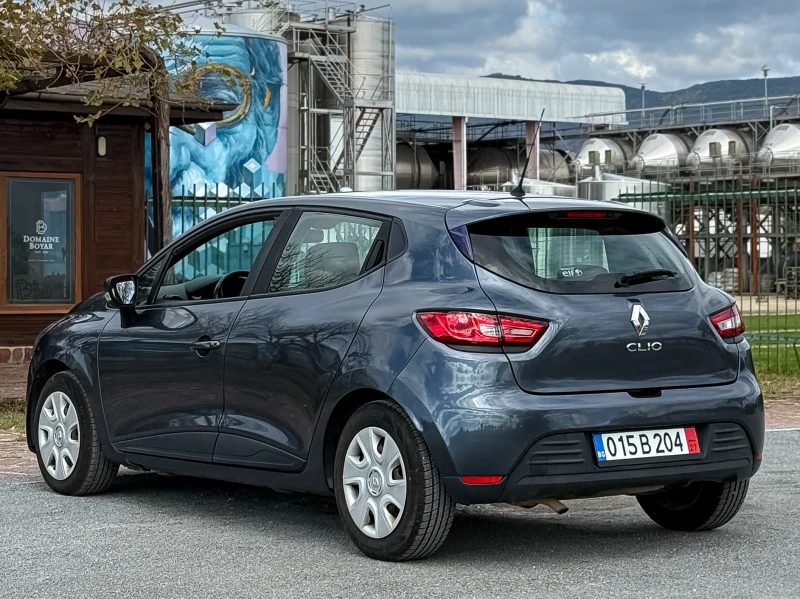 Renault Clio LPG 1.2i , снимка 6 - Автомобили и джипове - 52877681