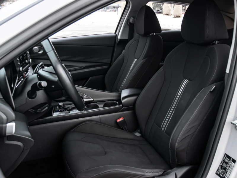 Hyundai Elantra HYBRID / PREFERRED / ПОДГРЕВИ / СЛЕДЕНЕ НА ЛЕНТИ  , снимка 7 - Автомобили и джипове - 53393696