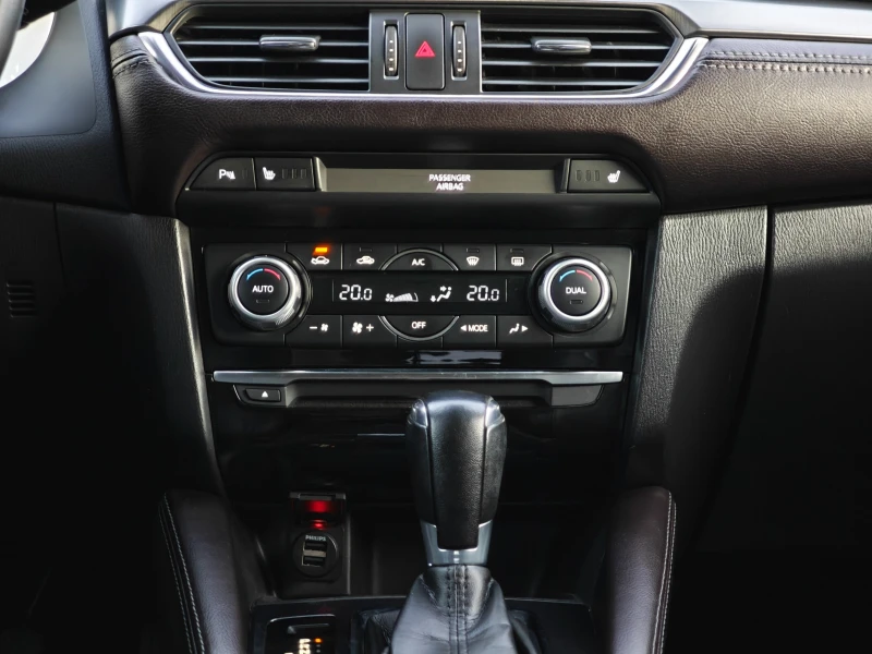 Mazda 6 2.2D Skyactive AWD (GJ) facelift, снимка 12 - Автомобили и джипове - 53470272