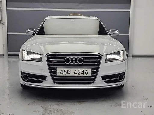 Audi S8 4.0 TFSI quattro | ОБДУХВАНЕ | МАСАЖ | 360 КАМЕРА 