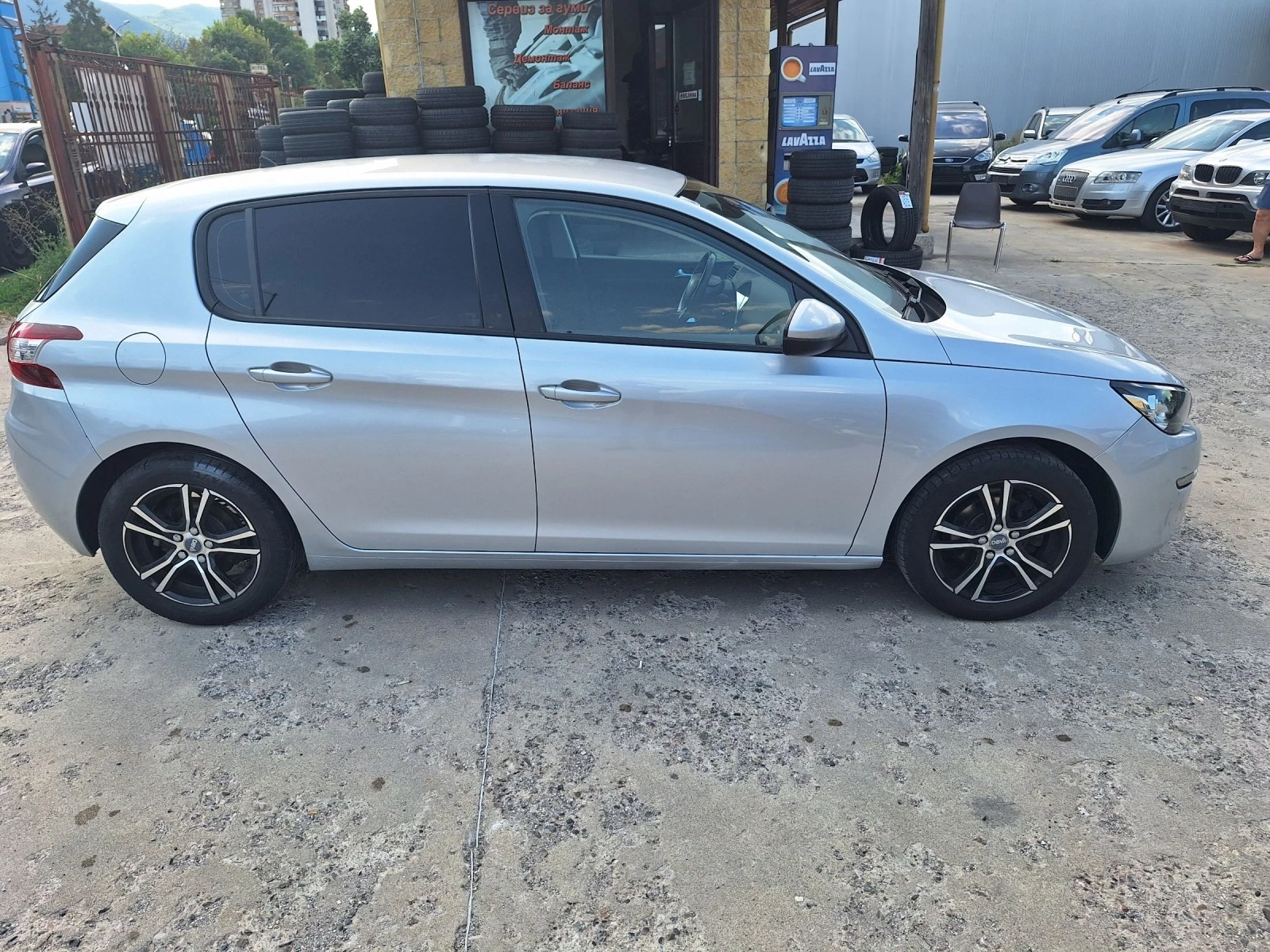 Peugeot 308 1, 2 I  - изображение 6