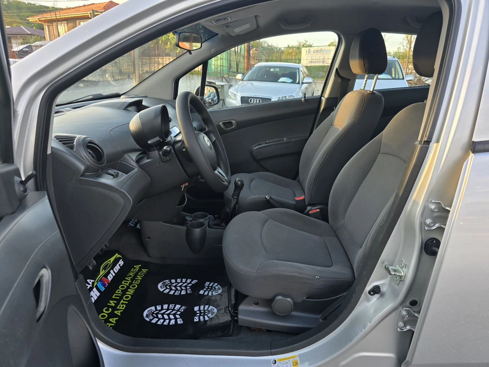 Chevrolet Spark 1.0 i 68 К.С. КЛИМАТИК / ЕВРО 5 - изображение 9