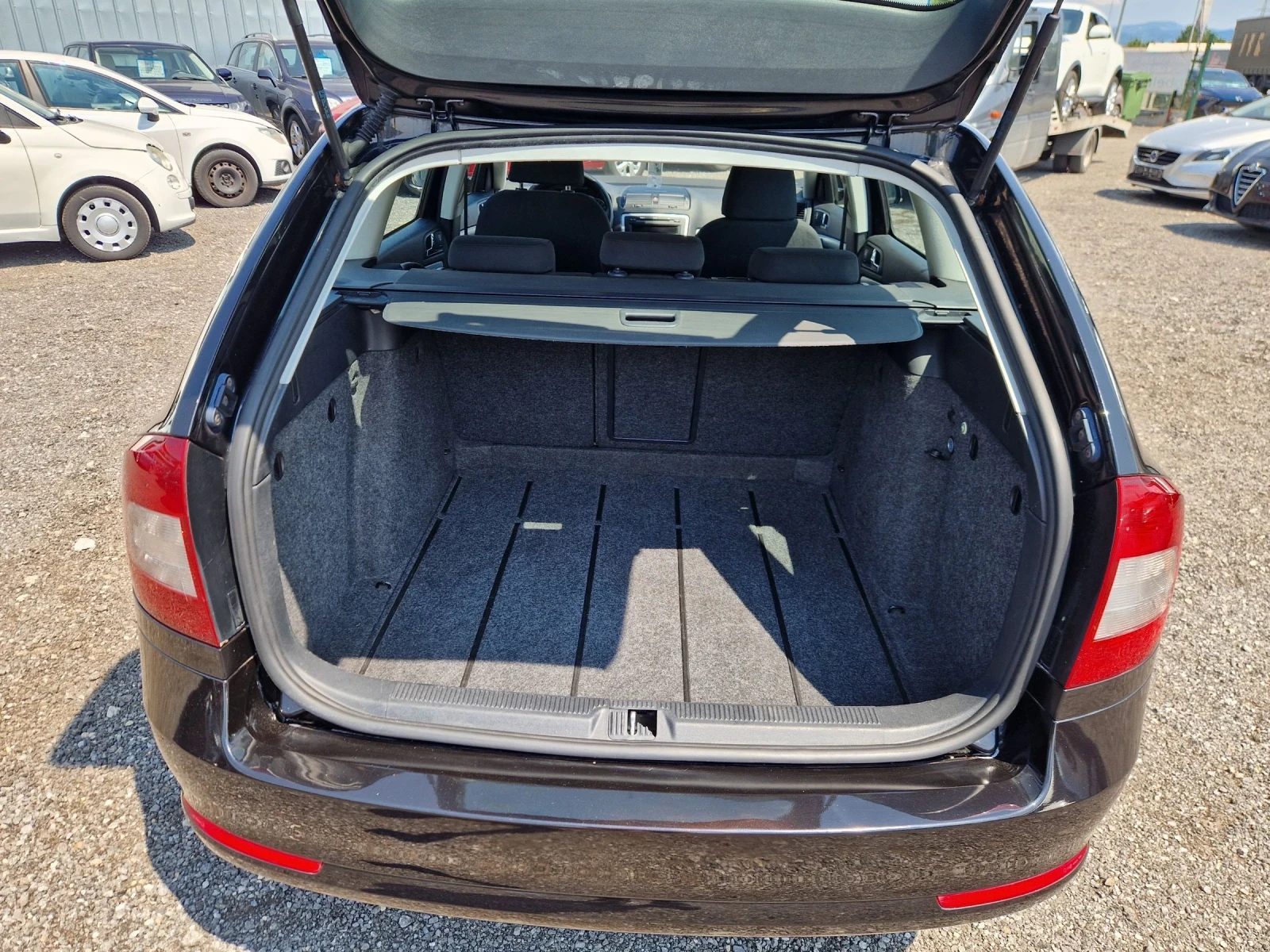 Skoda Octavia 1.6i 102ps GPL ITALIA - изображение 6