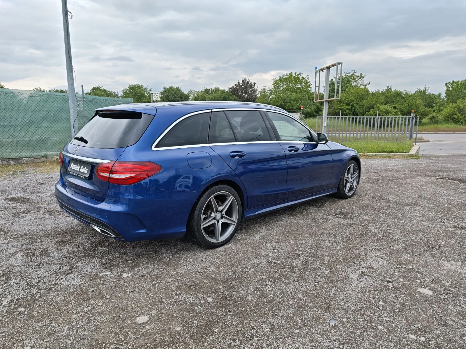 Mercedes-Benz C 220 AMG УНИКАТ ФУЛЛ, снимка 5 - Автомобили и джипове - 51419754