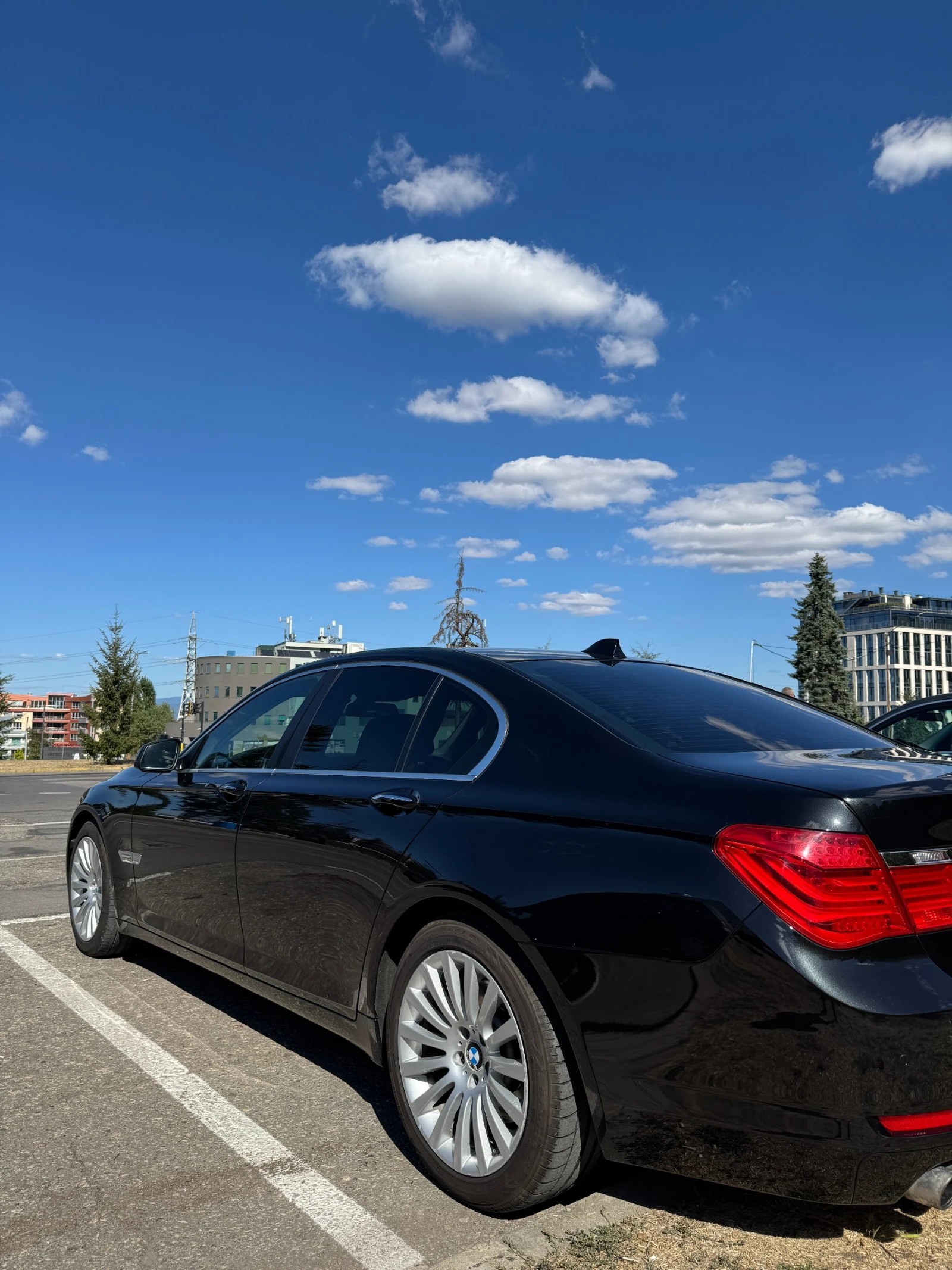 BMW 730  - изображение 5