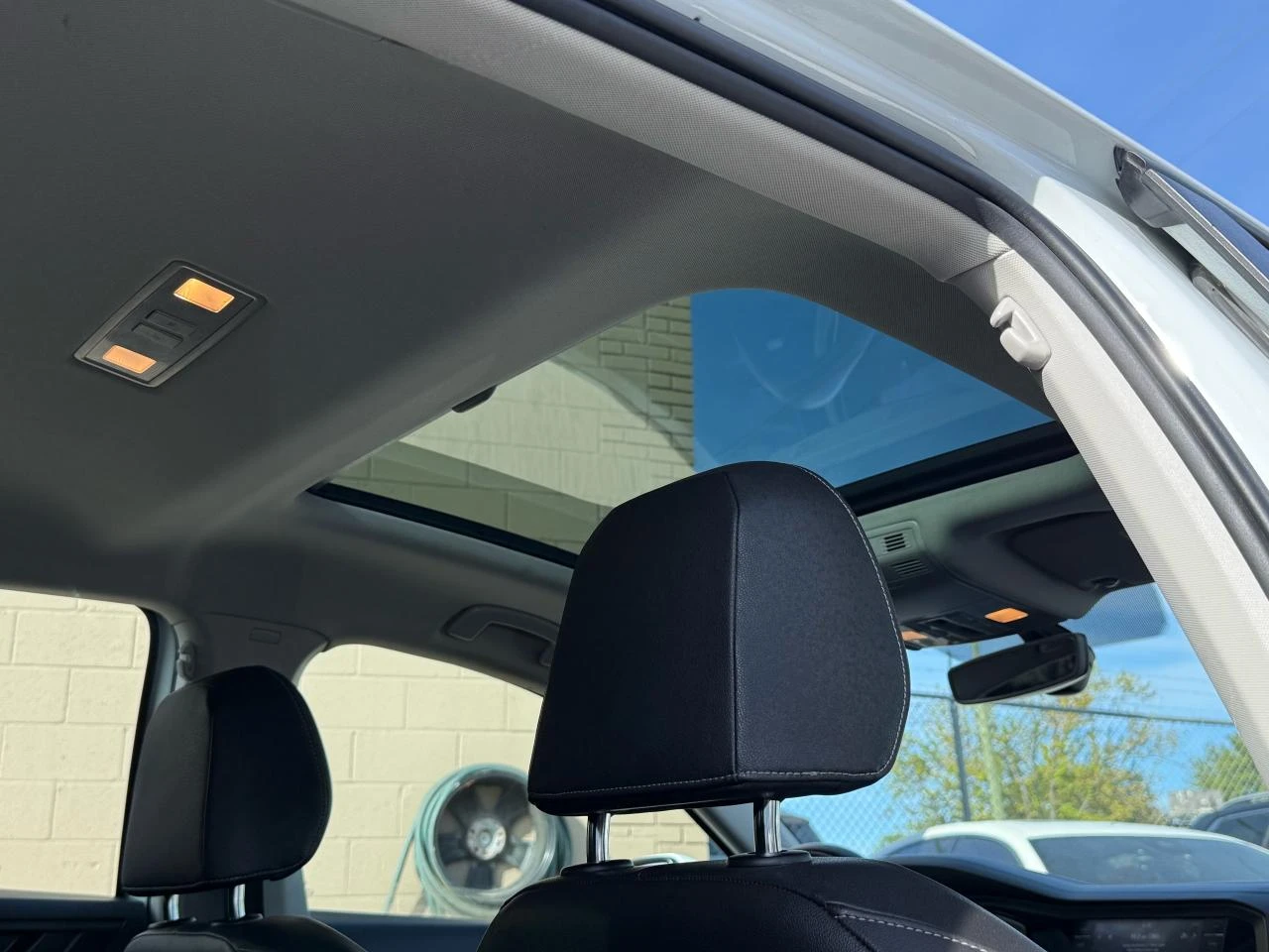 VW Jetta 1.4 TSI ZF8 / Highline / PANO | Mobile.bg   13