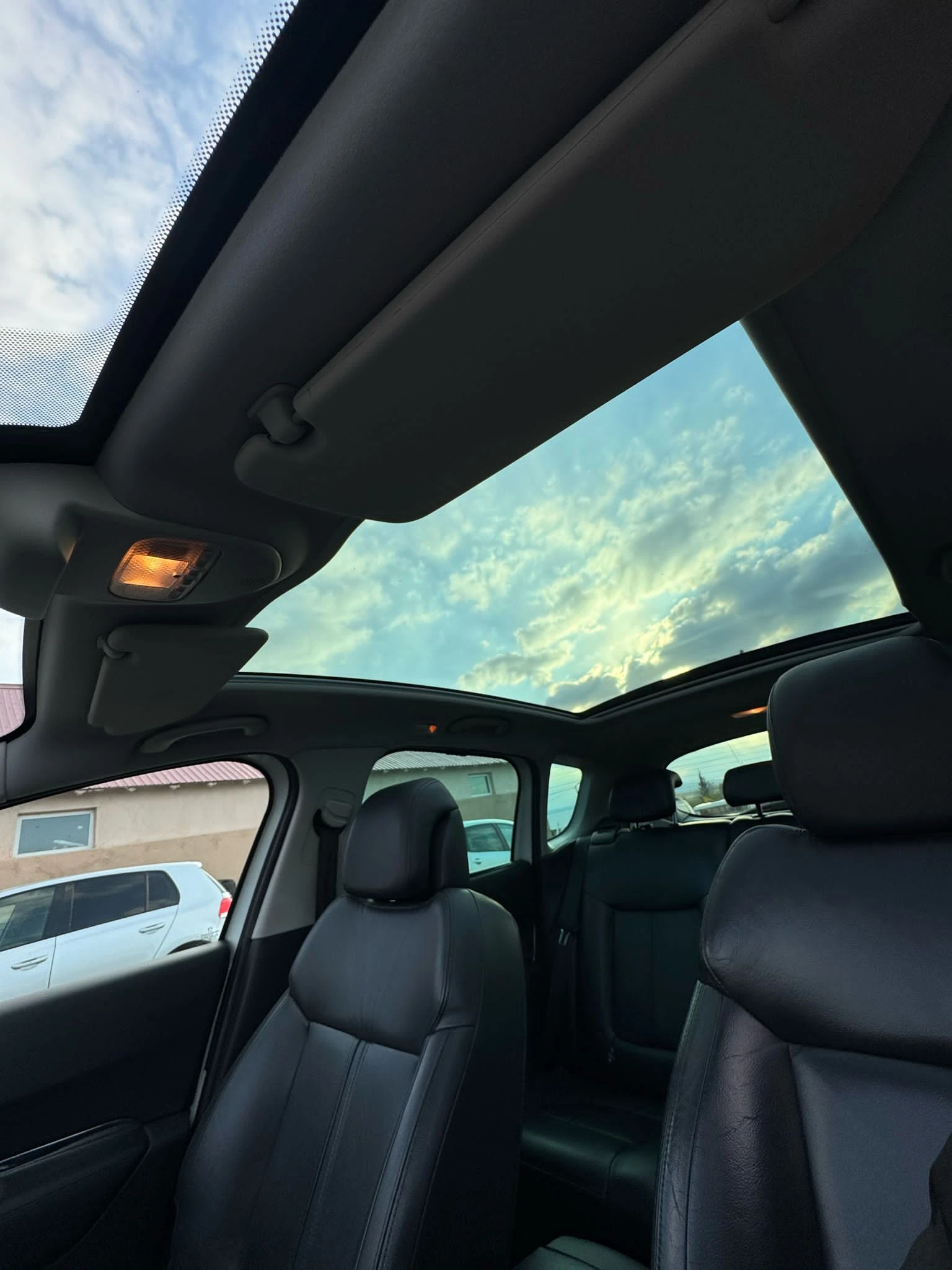 Peugeot 3008 2.0 hdi.Hybrid Panorama ����  Head-UP !!! | Mobile.bg � ����������� 11