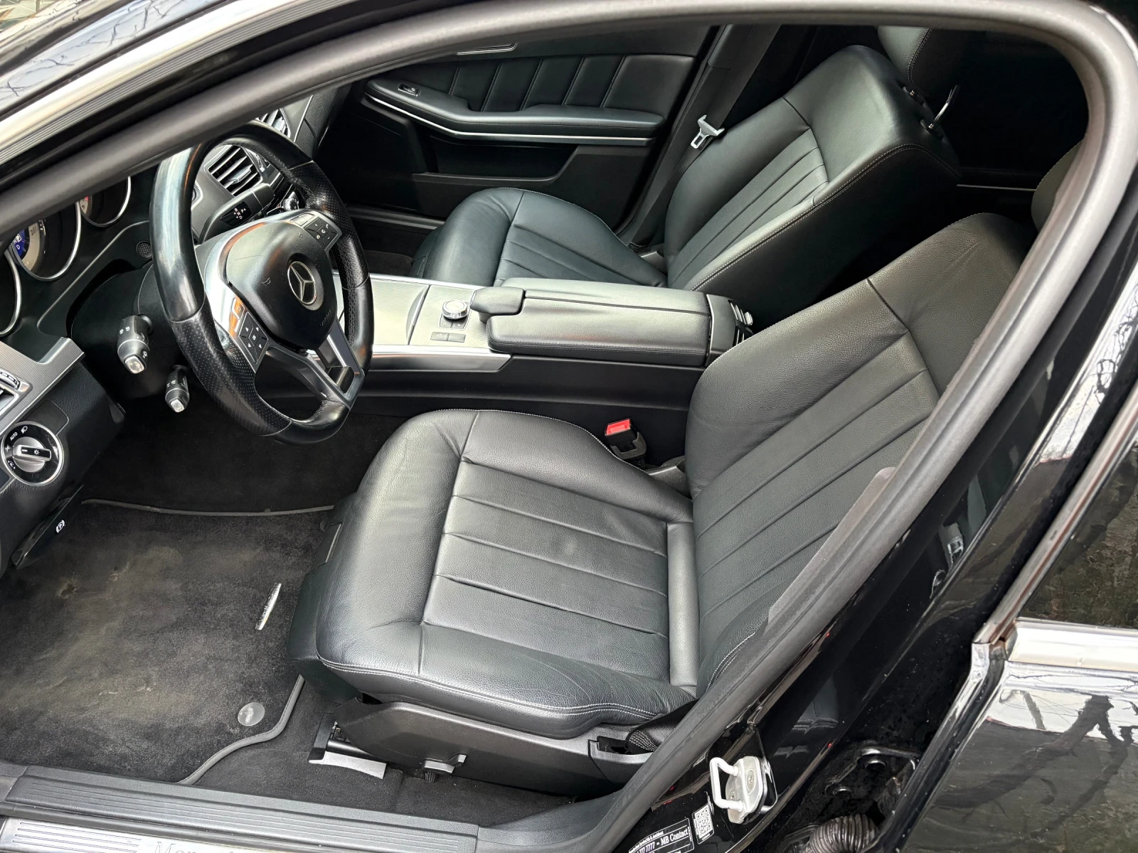 Mercedes-Benz E 300 HYBRID НОВ ВНОС FRANCE FULL MAX, снимка 6 - Автомобили и джипове - 53271859