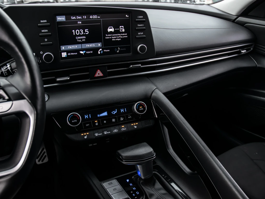 Hyundai Elantra HYBRID / PREFERRED / ПОДГРЕВИ / СЛЕДЕНЕ НА ЛЕНТИ   - изображение 9