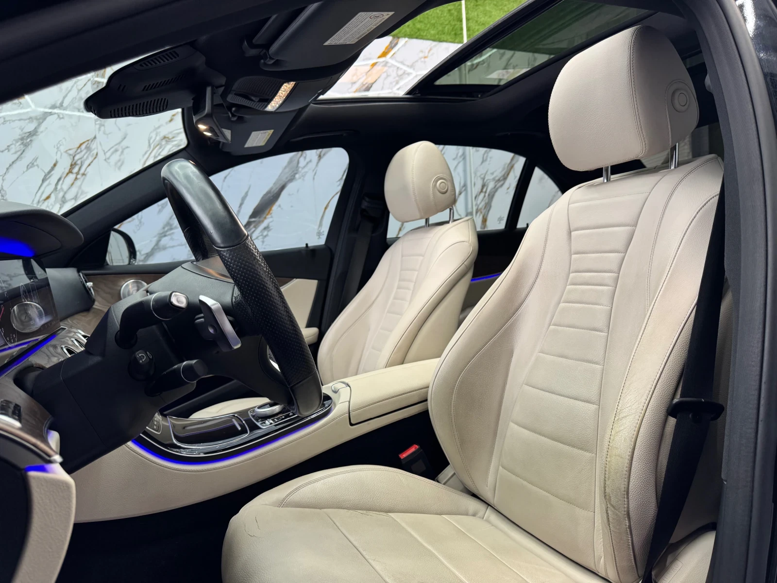 Mercedes-Benz E 400 4MATIC | 2018 г. | Burmester | Head-Up | Keyless - изображение 9