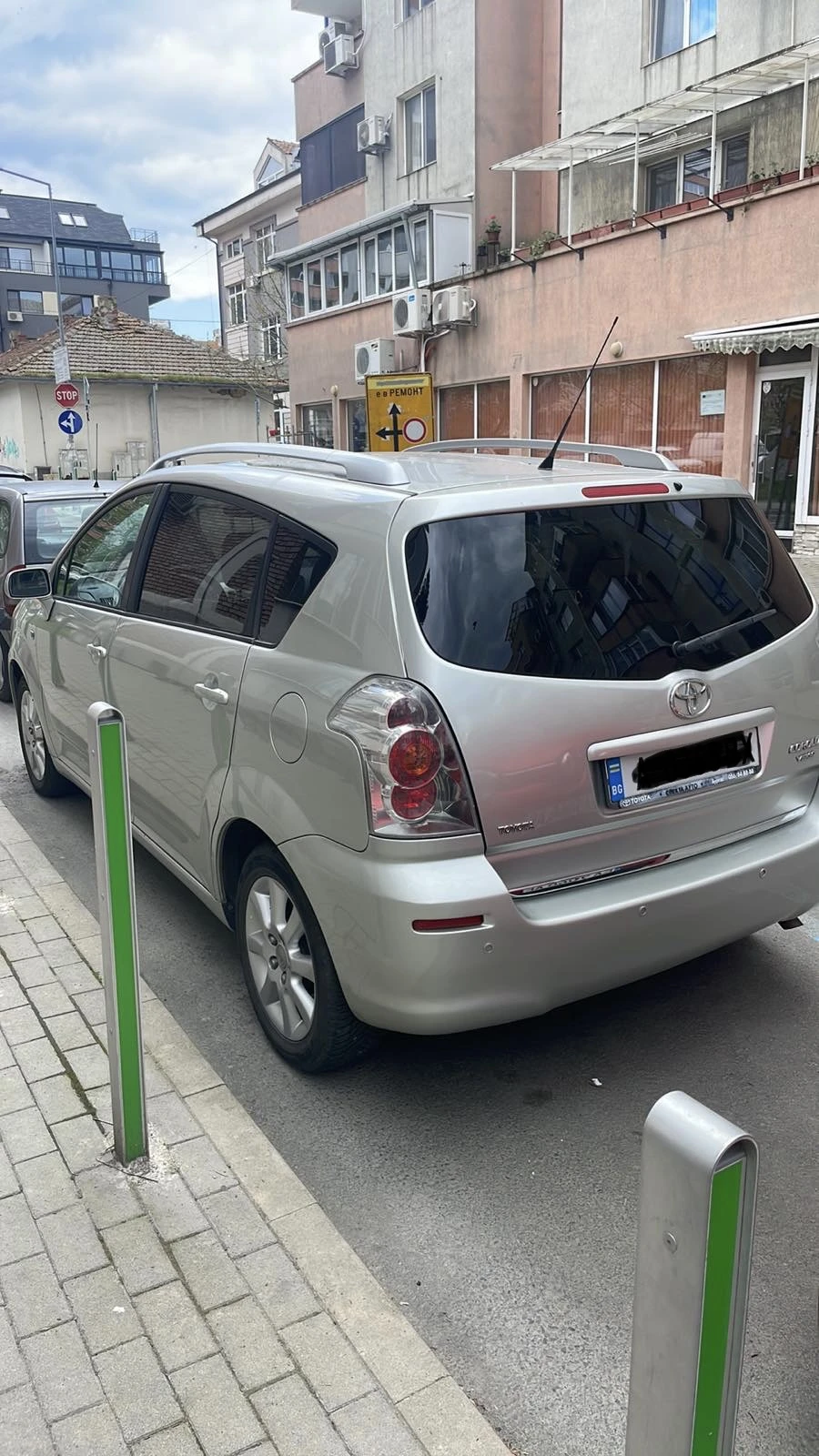 Toyota Corolla verso, снимка 3 - Автомобили и джипове - 54382243