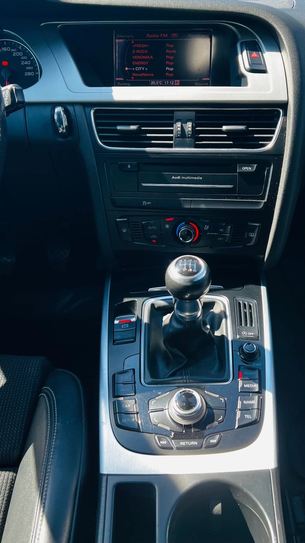 Audi A4, снимка 14 - Автомобили и джипове - 54389323
