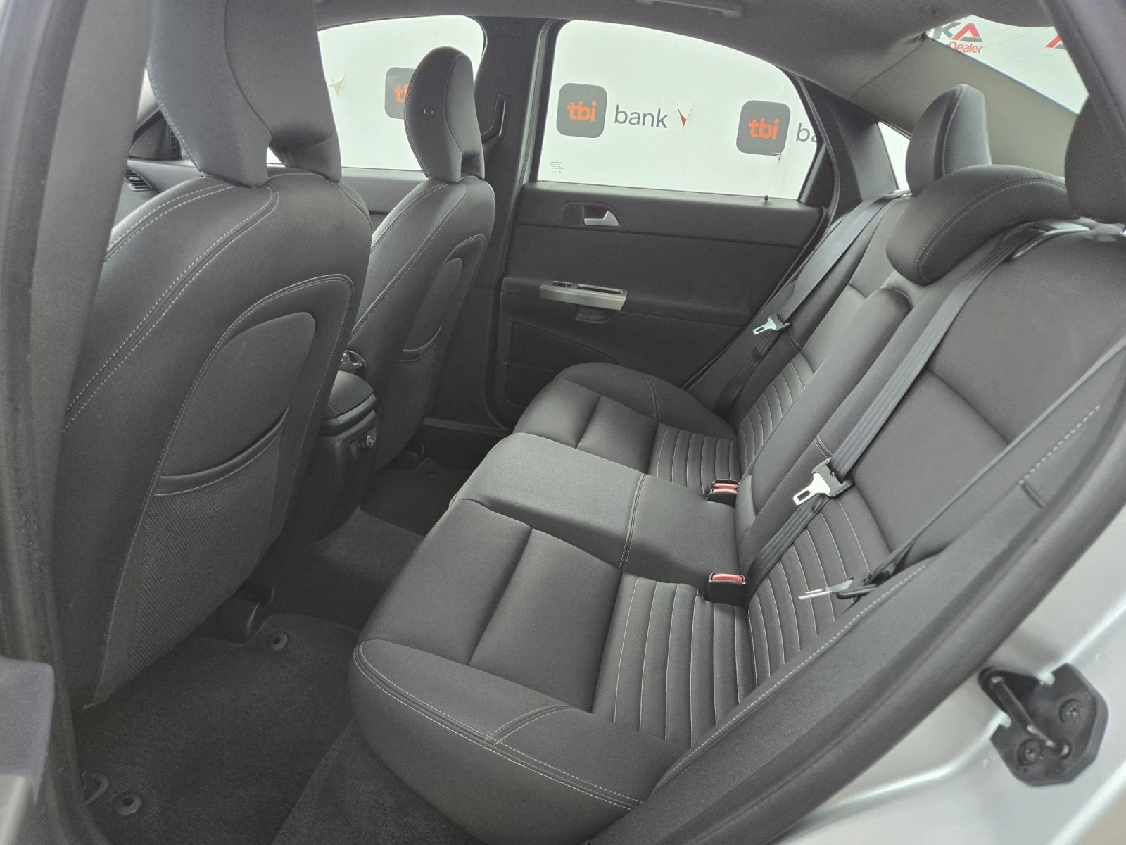 Volvo S40 1.6D-109кс= 170.000км= АВТОПИЛОТ, снимка 9 - Автомобили и джипове - 54610648