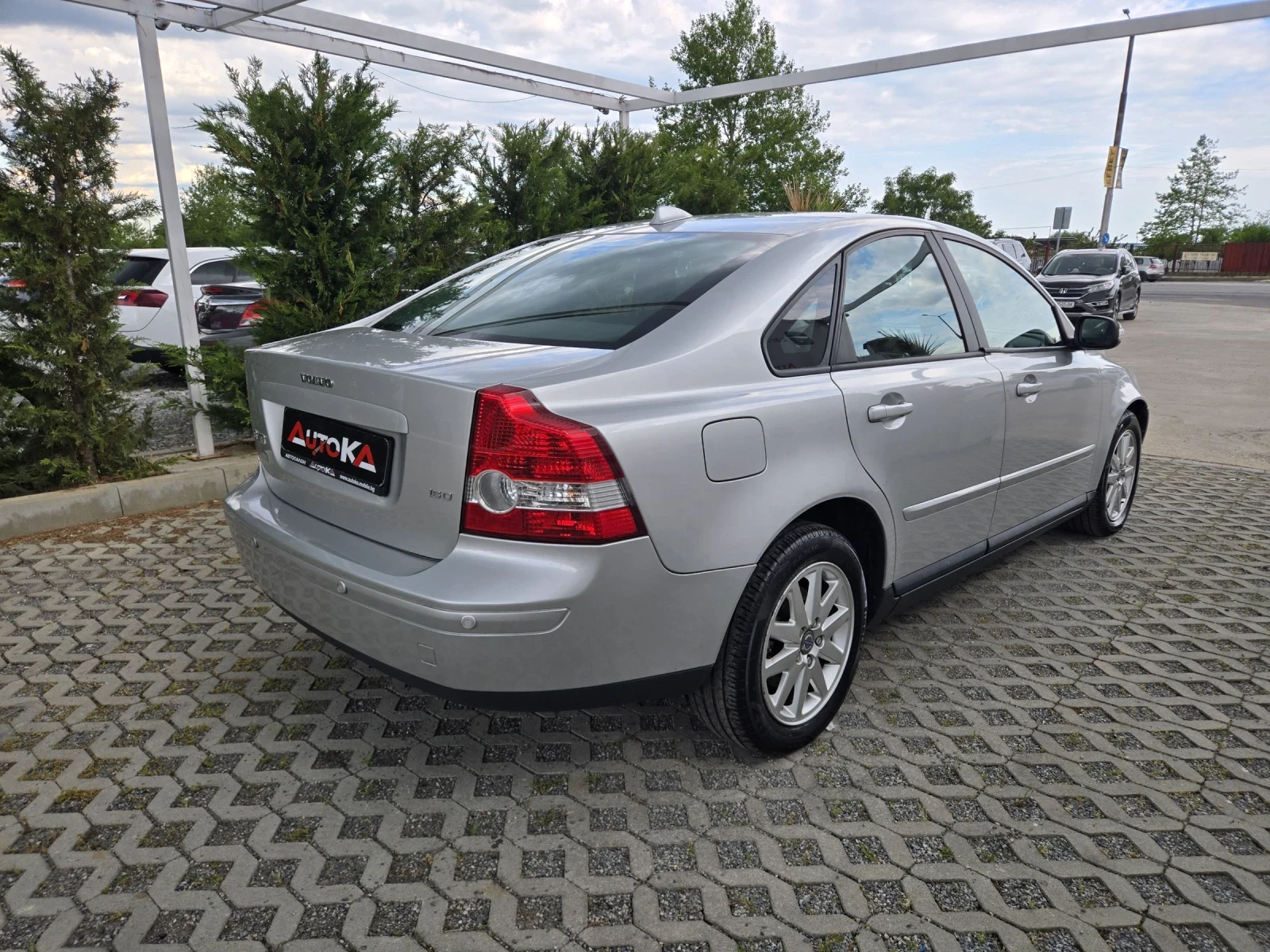 Volvo S40 1.6D-109кс= 170.000км= АВТОПИЛОТ, снимка 3 - Автомобили и джипове - 54610648