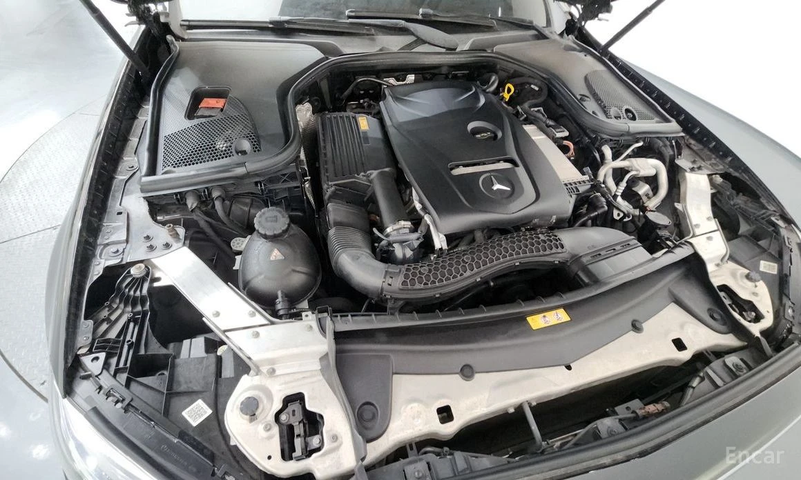 Mercedes-Benz E 300, снимка 6 - Автомобили и джипове - 54682584