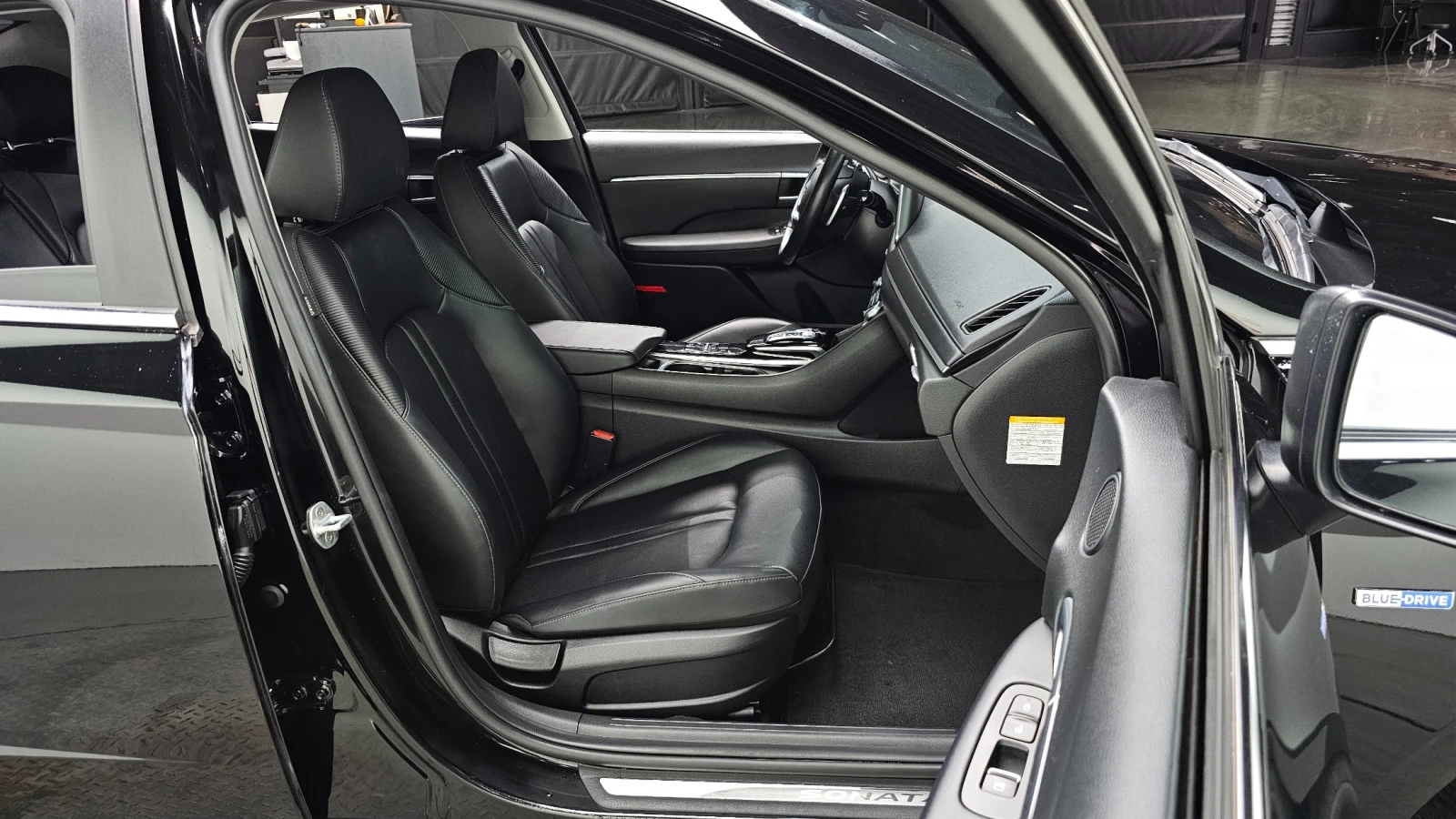 Hyundai Sonata Hybrid Premium | Hybrid | Smart Cruise | Ventilate, снимка 12 - Автомобили и джипове - 54692162