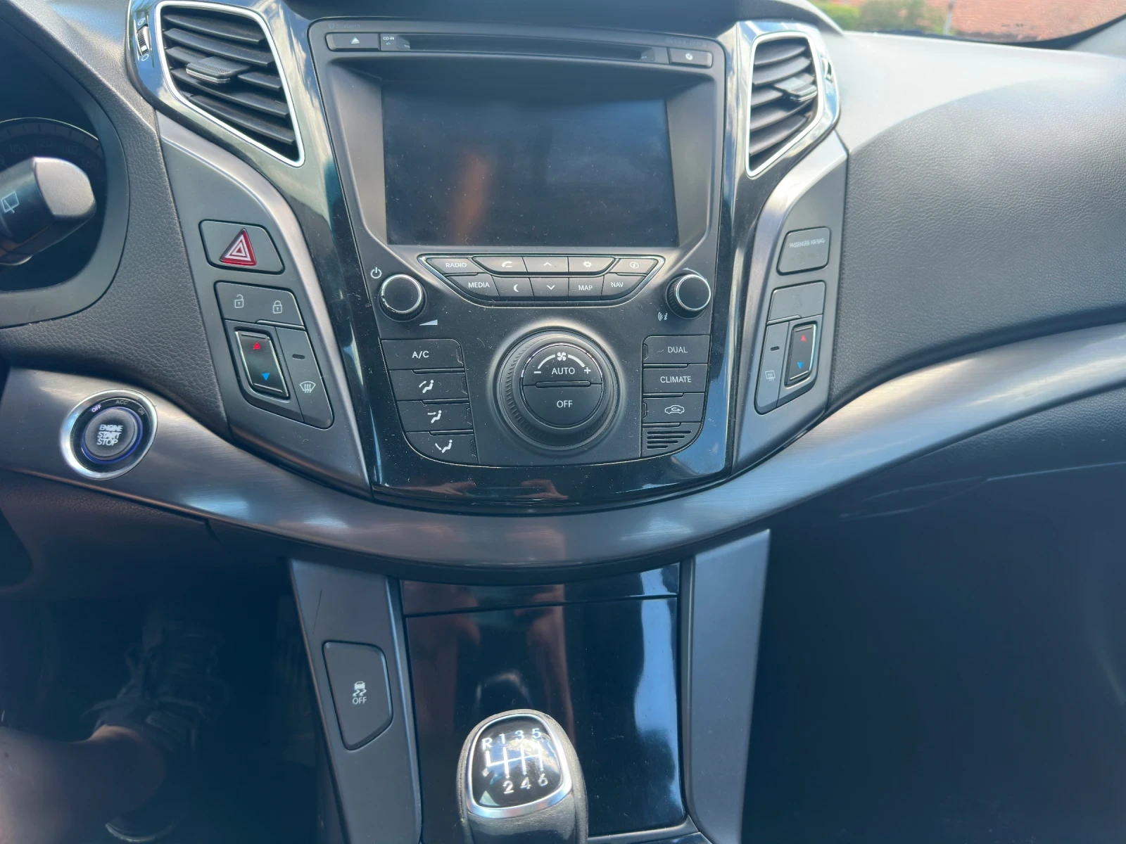 Hyundai I40 1, 7 D КЕЙЛЕС, снимка 7 - Автомобили и джипове - 54718890