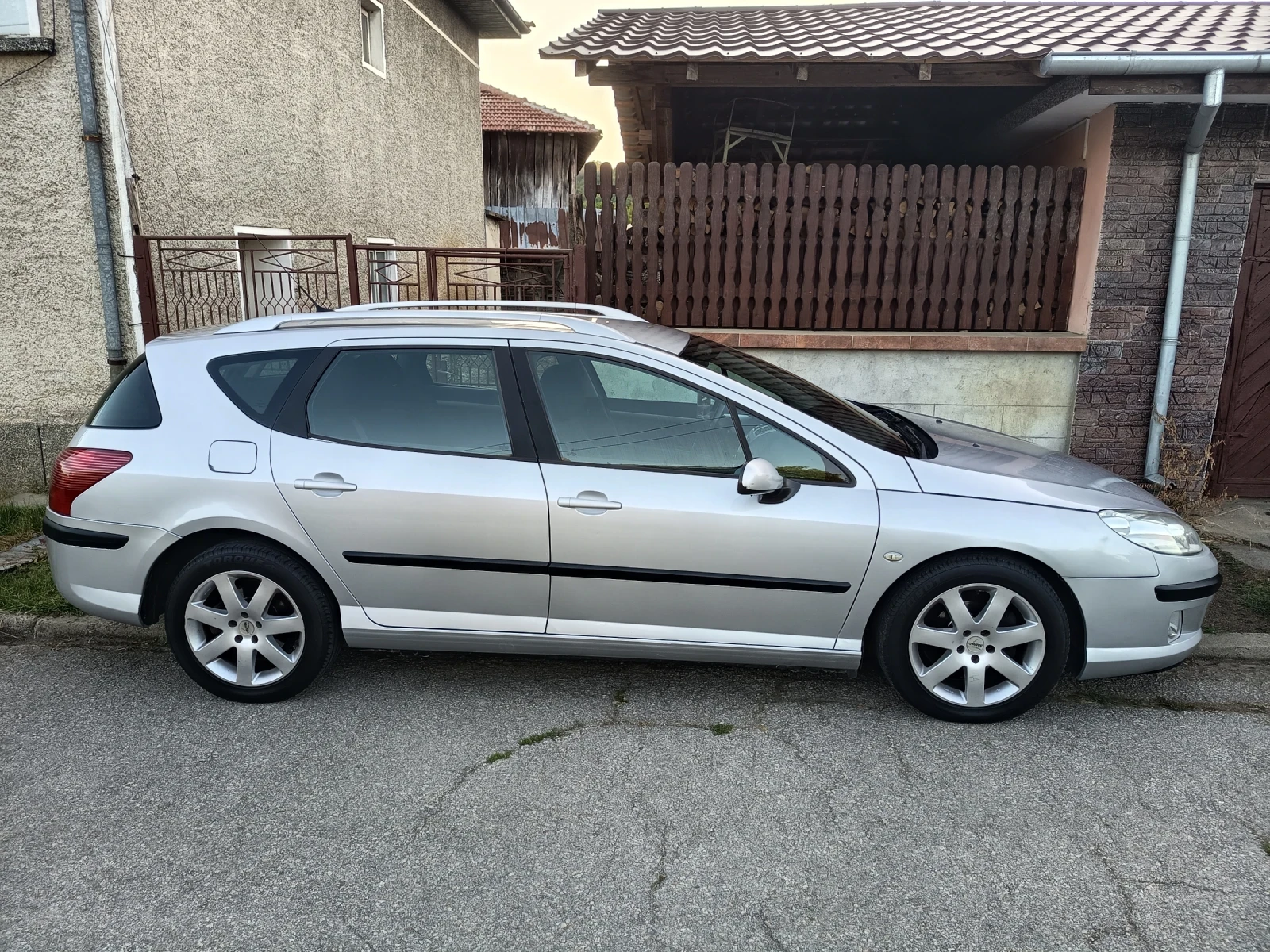 Peugeot 407