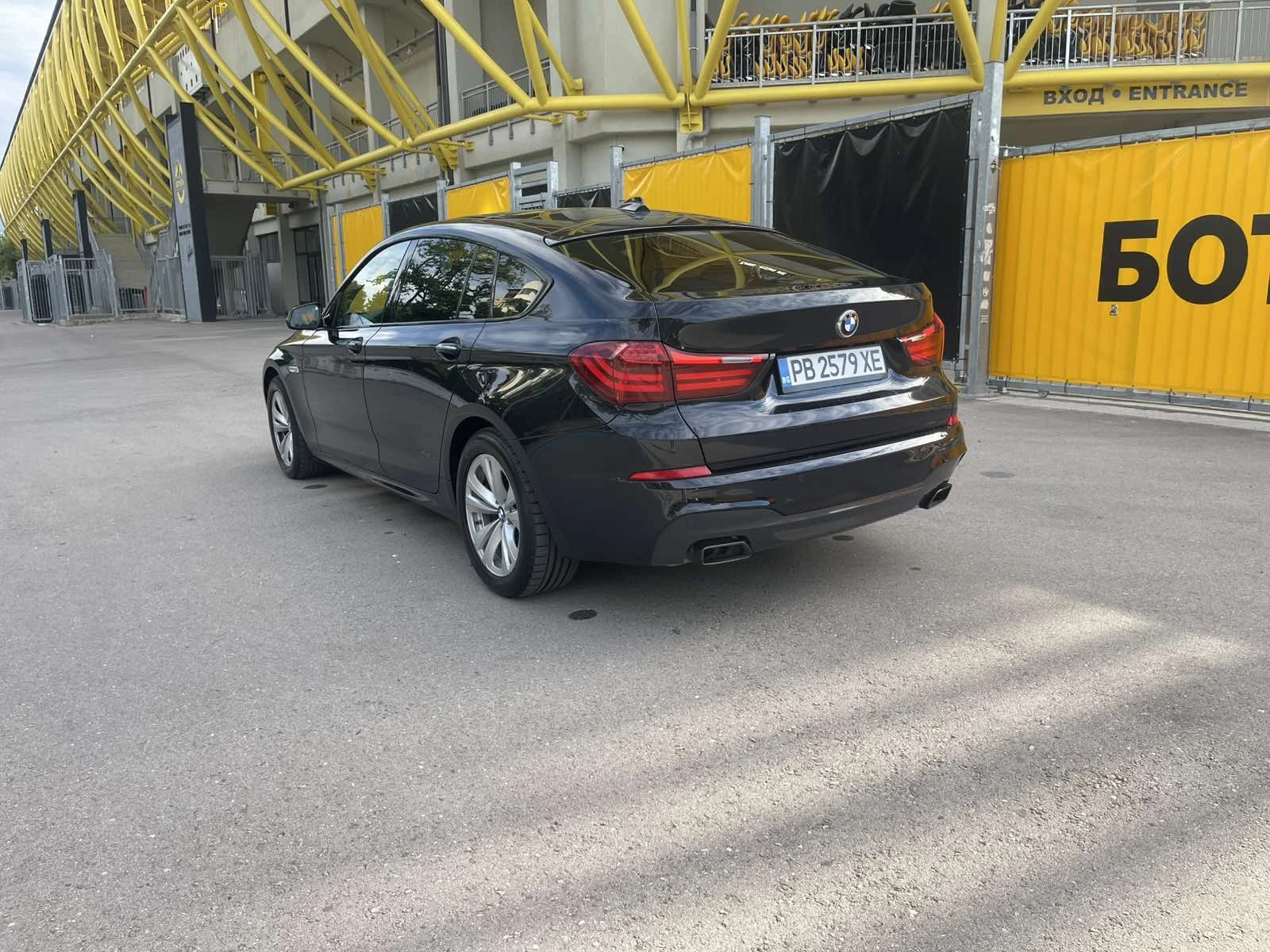 BMW 5 Gran Turismo M550i GT LCI MSport Shadow Line, снимка 4 - Автомобили и джипове - 55046184