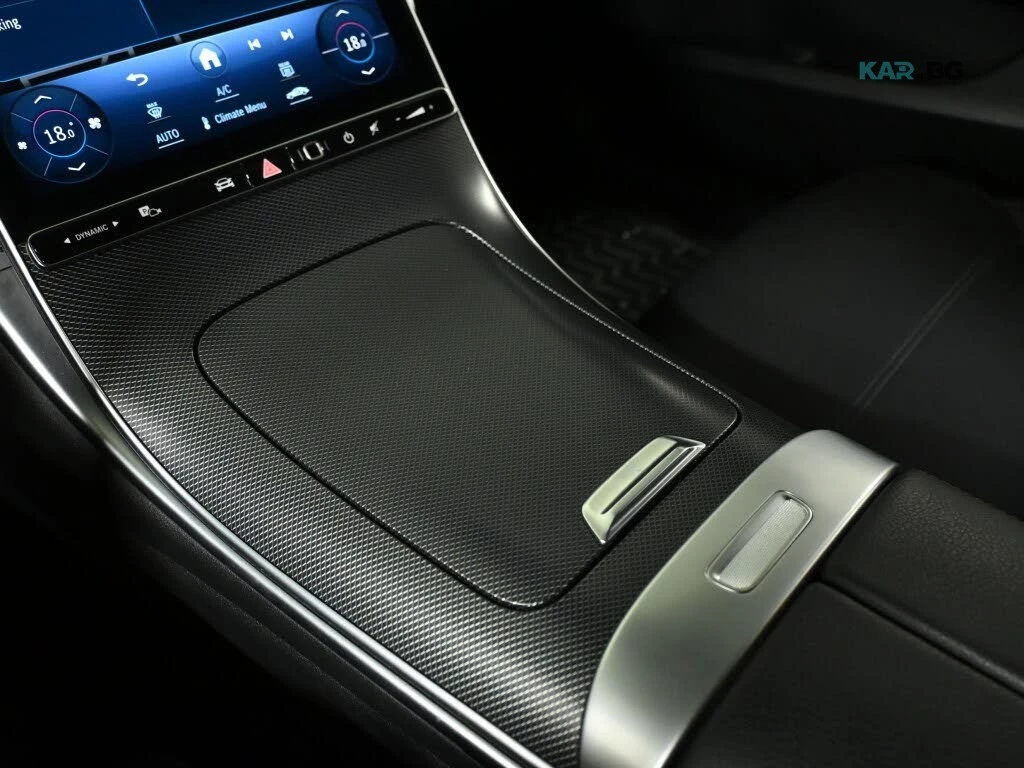 Mercedes-Benz C 300 * 4MATIC* АвтоКредит * (ЦЕНА ДО БГ), снимка 15 - Автомобили и джипове - 55137040
