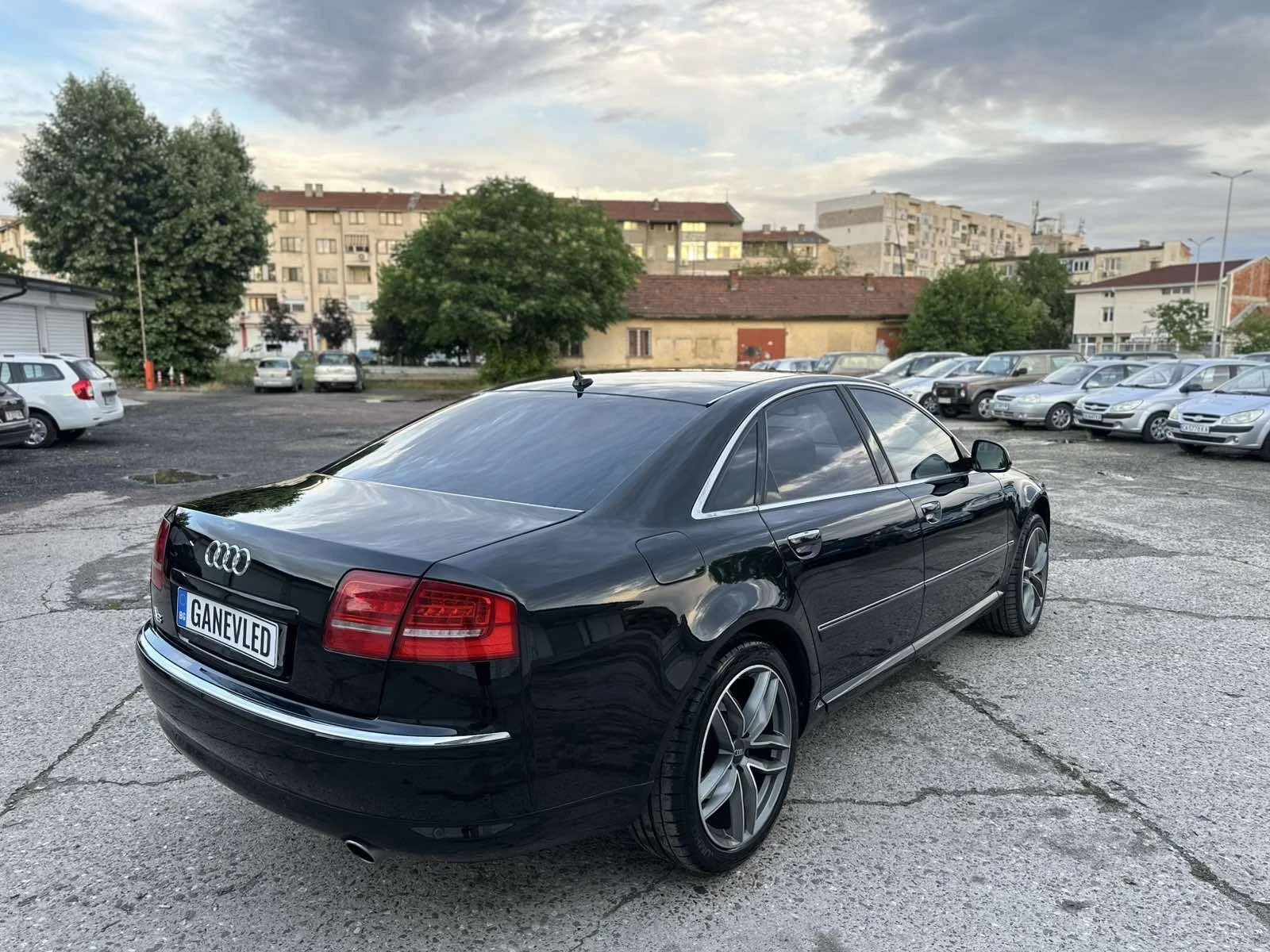 Audi A8 4.2 TDI фейслифт 326 кс., снимка 6 - Автомобили и джипове - 55486134