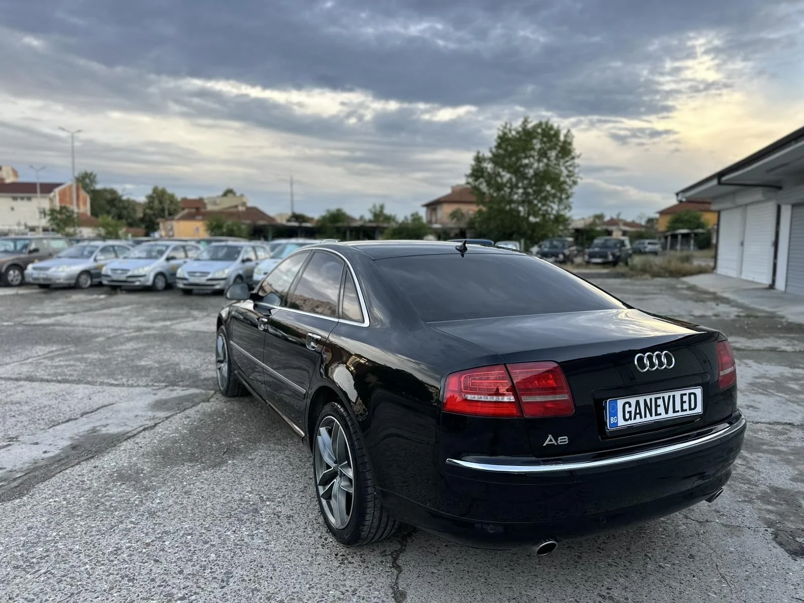Audi A8 4.2 TDI фейслифт 326 кс., снимка 4 - Автомобили и джипове - 56013081