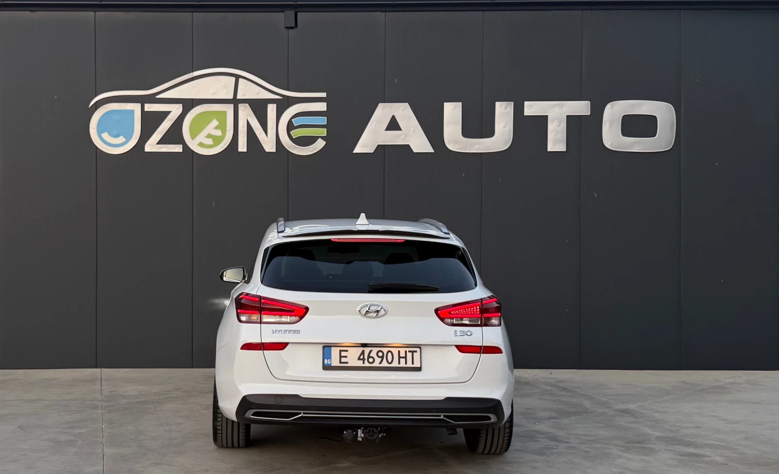 Hyundai I30 HYBRID/CAM/48V/СЕРВИЗНА ИСТОРИЯ, снимка 3 - Автомобили и джипове - 55711340