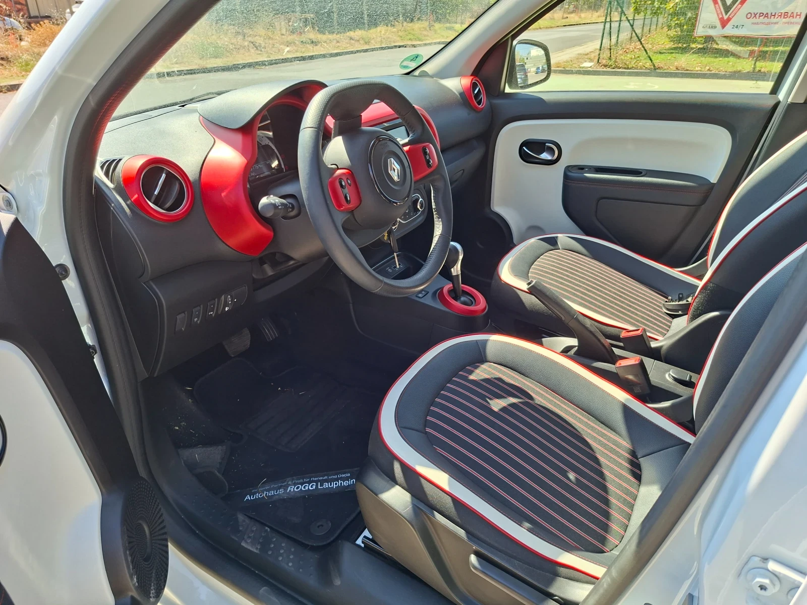Renault Twingo Z.E/ГАРАНЦИЯ 2030г/37000км, снимка 4 - Автомобили и джипове - 55752558