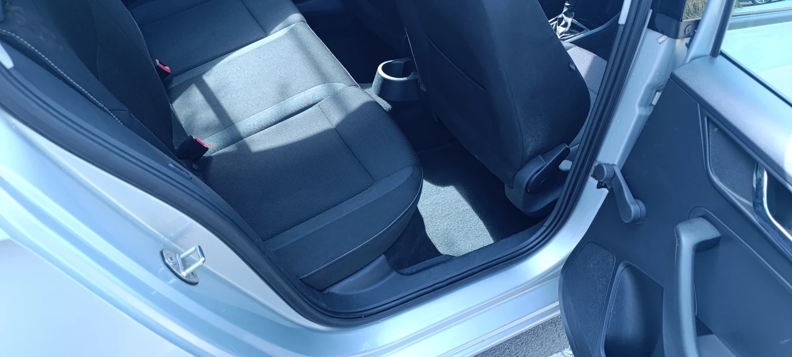 Skoda Rapid SKODA rapid, снимка 5 - Автомобили и джипове - 56733933