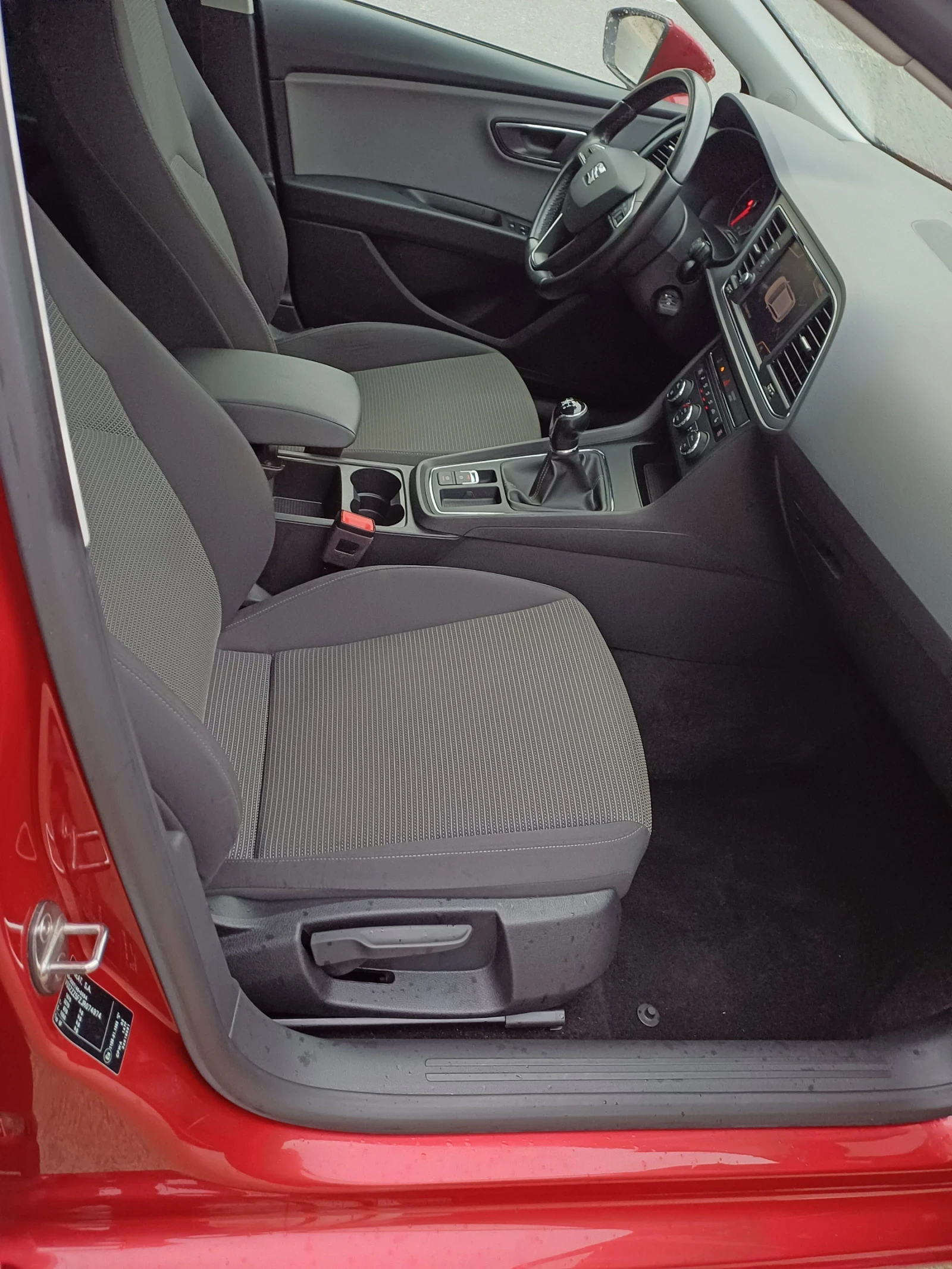 Seat Leon 1.4tgi metan | Mobile.bg � ����������� 10