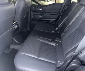 Toyota Land cruiser 250 EXECUTIVE | HEAD UP | КОЖА | 360  | НАЛИЧНА!!! - 152950 лв. / 78202.09 € - 31560814 9