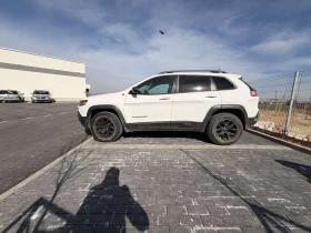 Jeep Cherokee | Mobile.bg � ����� ������ 12