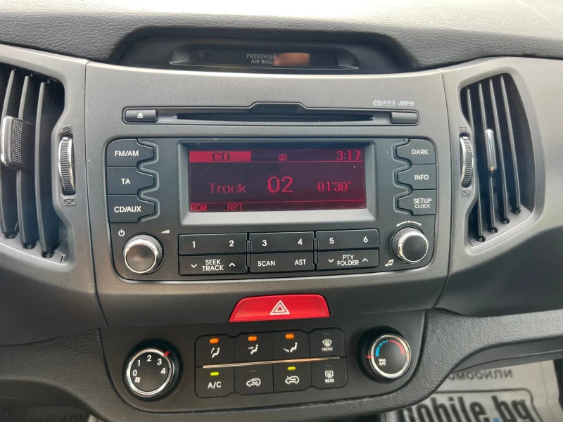 Kia Sportage 1.7 CRDI, снимка 14 - Автомобили и джипове - 51608854