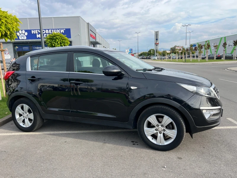 Kia Sportage 1.7 CRDI, снимка 10 - Автомобили и джипове - 51608854