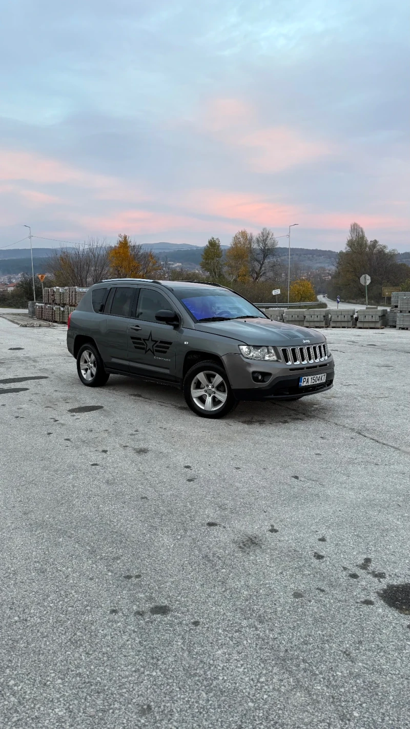 Jeep Compass, снимка 2 - Автомобили и джипове - 52457087