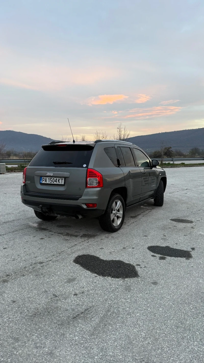 Jeep Compass, снимка 3 - Автомобили и джипове - 52457087