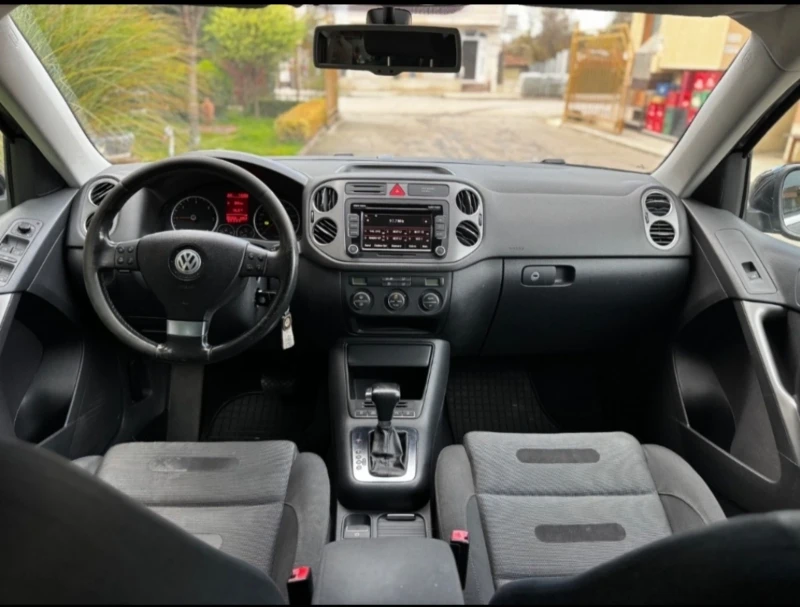 VW Tiguan, снимка 5 - Автомобили и джипове - 52585220