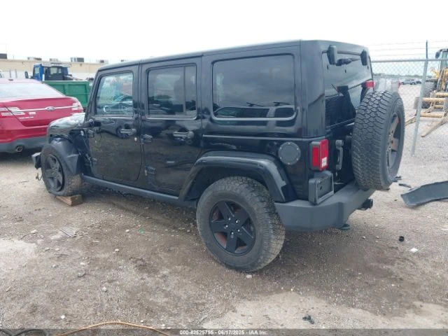 Jeep Wrangler UNLIMITED WRANGLER X* CARFAX* Клип на мотор* Buy n, снимка 3 - Автомобили и джипове - 52975778