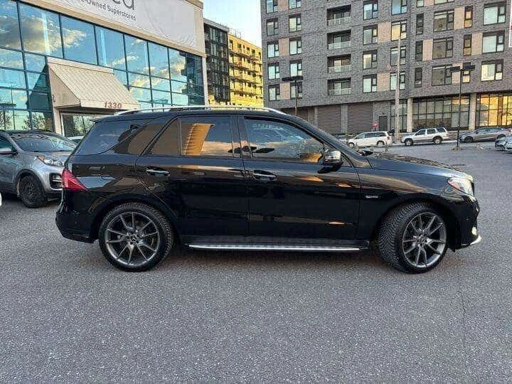 Mercedes-Benz GLE * CARFAX * ЦЕНА ДО БГ, снимка 2 - Автомобили и джипове - 54782039