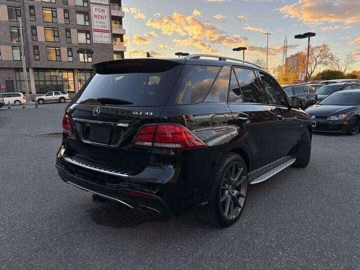 Mercedes-Benz GLE * CARFAX * ЦЕНА ДО БГ, снимка 3 - Автомобили и джипове - 54782039
